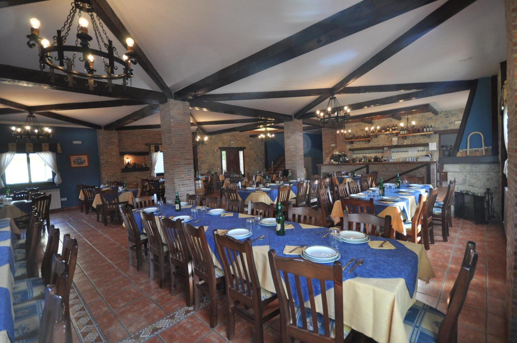 Hotel Alonso Llanes Esterno foto