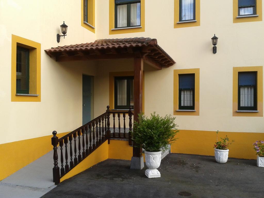 Hotel Alonso Llanes Esterno foto